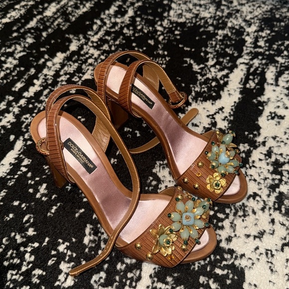 Dolce & Gabbana Sandals - Picture 2 of 10